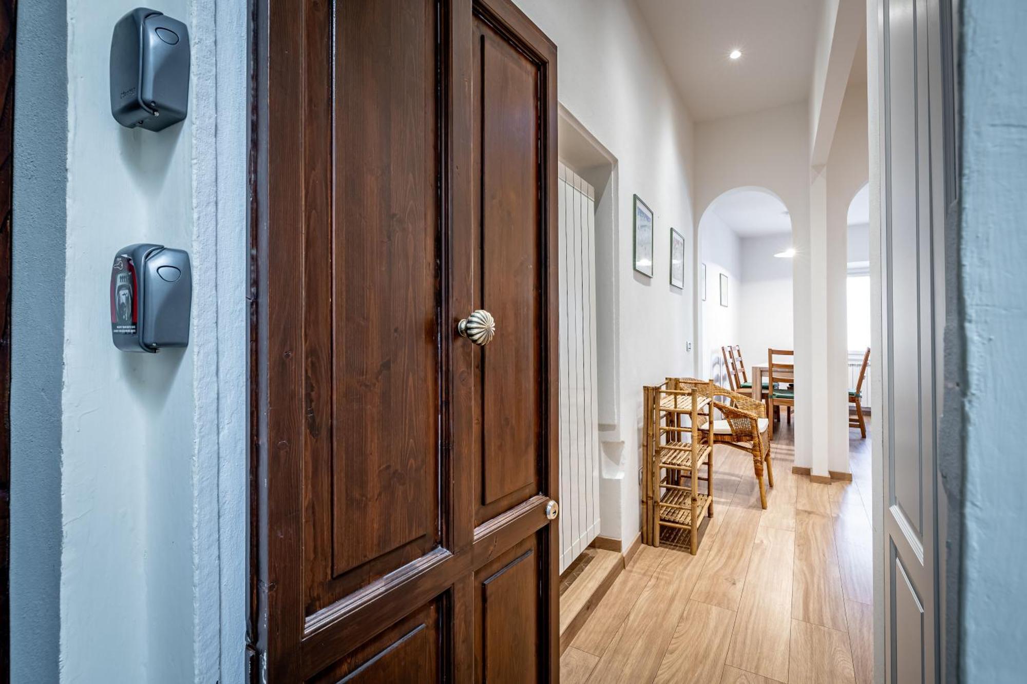 Roommo Via Dei Pilastri Giada Флоренція Екстер'єр фото